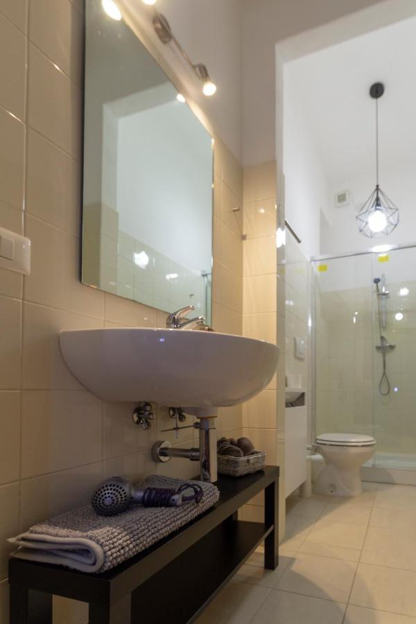 Chambers Short Rentals - Via Gezio Calini Brescia - 2 Studio Flats ภายนอก รูปภาพ